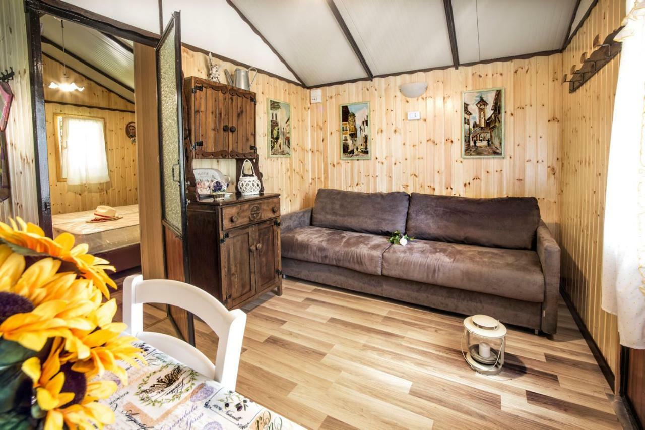 Chalet Sulzano Villa ภายนอก รูปภาพ